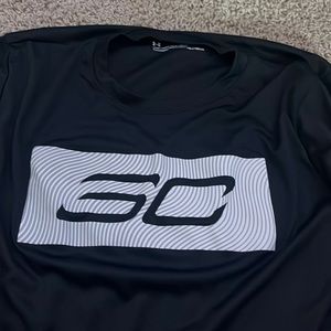 Black Steph curry under armour shirt dry fit
